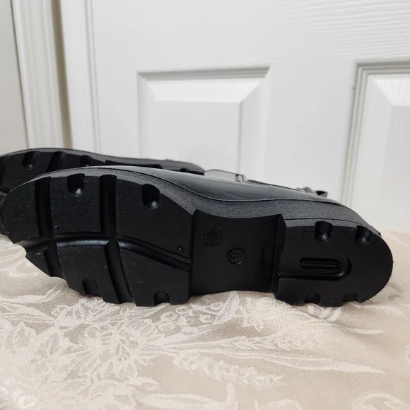 Seven7 Halifax Chelsea Boots Black Patent Shiny Rubber Rain Boots Size 9 - Picture 6 of 12